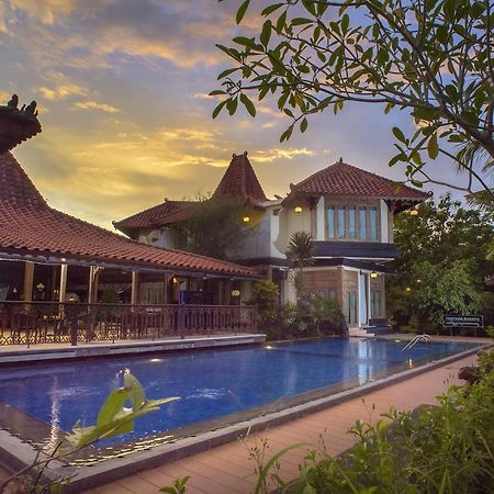 Java Village Resort By Homee Yogyakarta Слеман Экстерьер фото