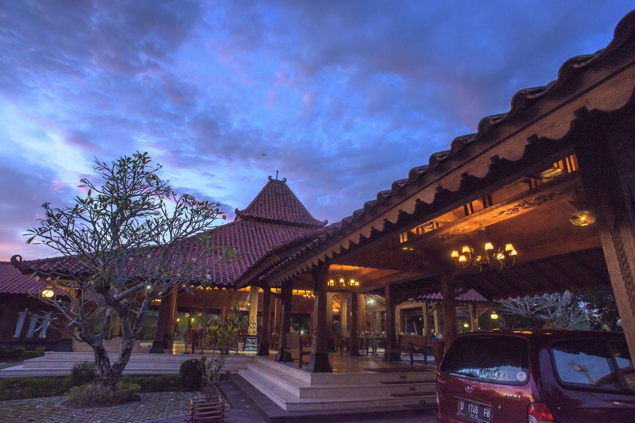 Java Village Resort By Homee Yogyakarta Слеман Экстерьер фото